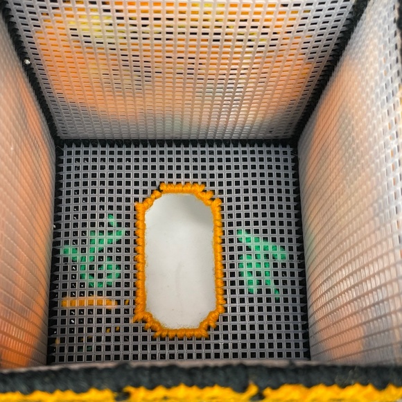 Pumpkin Jack O Lantern Halloween Plastic Canvas Tissue Box Holder - Picture 7 of 7